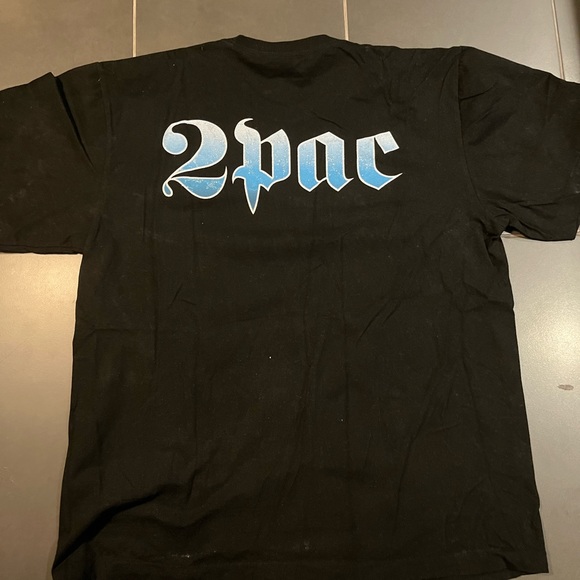 Tupac Shakur Graphic tee Xlarge - Picture 2 of 2
